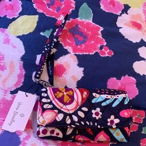 NWT 🏷 VERA BRADLEY WRISLET